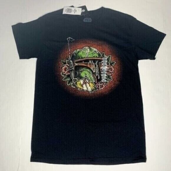 Star Wars Tees Boba Fett Helmet Tee Shirt Adult Size Small New with Tags - Picture 1 of 5